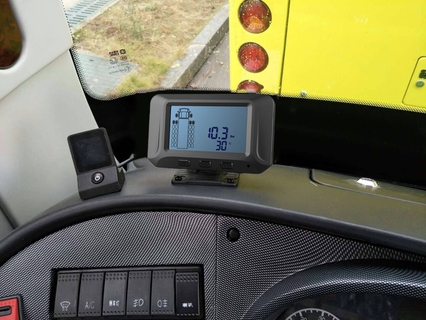 Tyre Pressure Monitoring Device